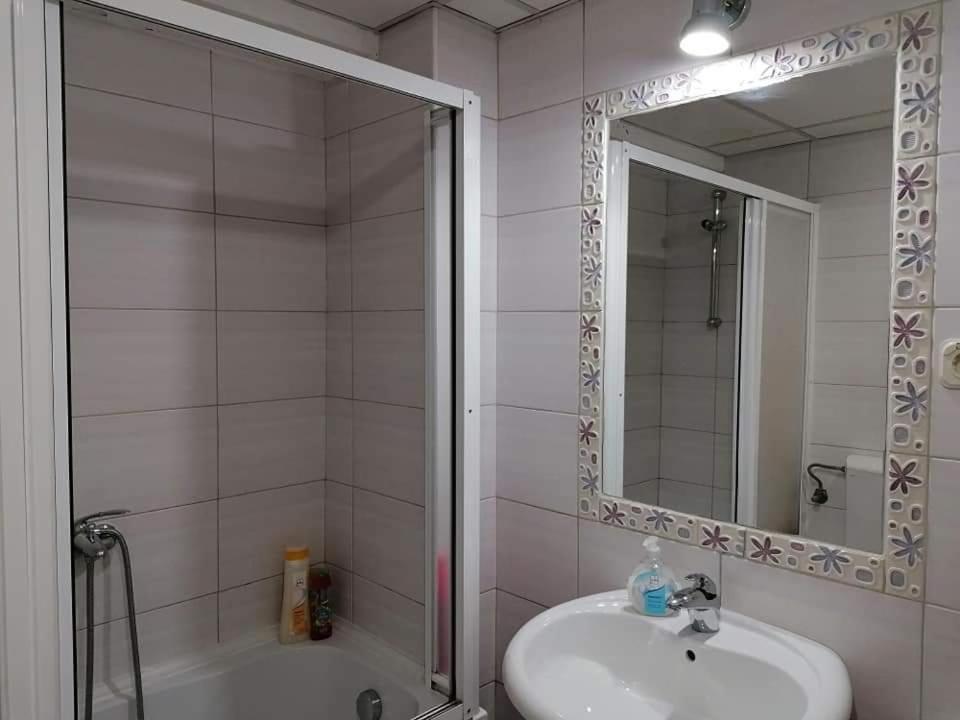 Apartments Nela Охрид Екстериор снимка