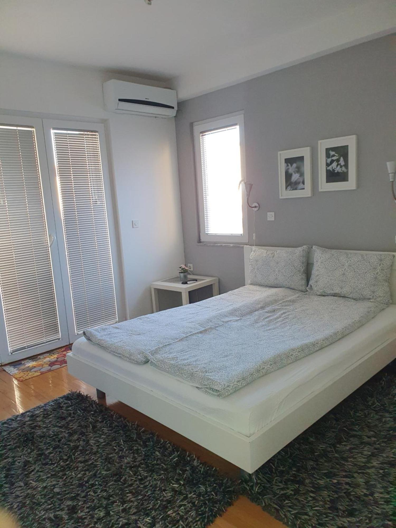 Apartments Nela Охрид Стая снимка