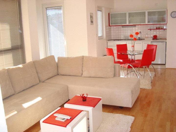 Apartments Nela Охрид Екстериор снимка